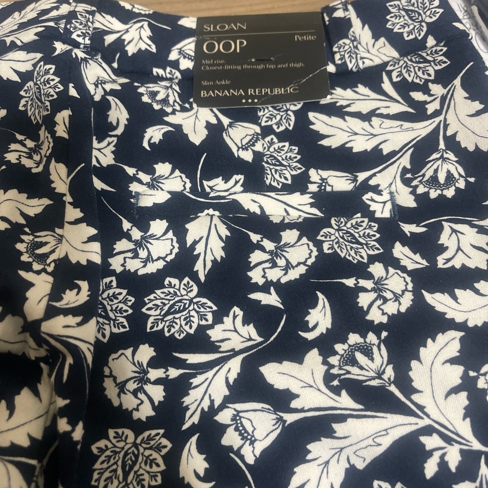 Banana Republic Sloan Petite Floral Pants - Picture 2 of 6